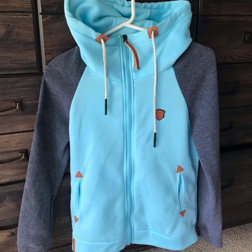 Zip-up hoodie
